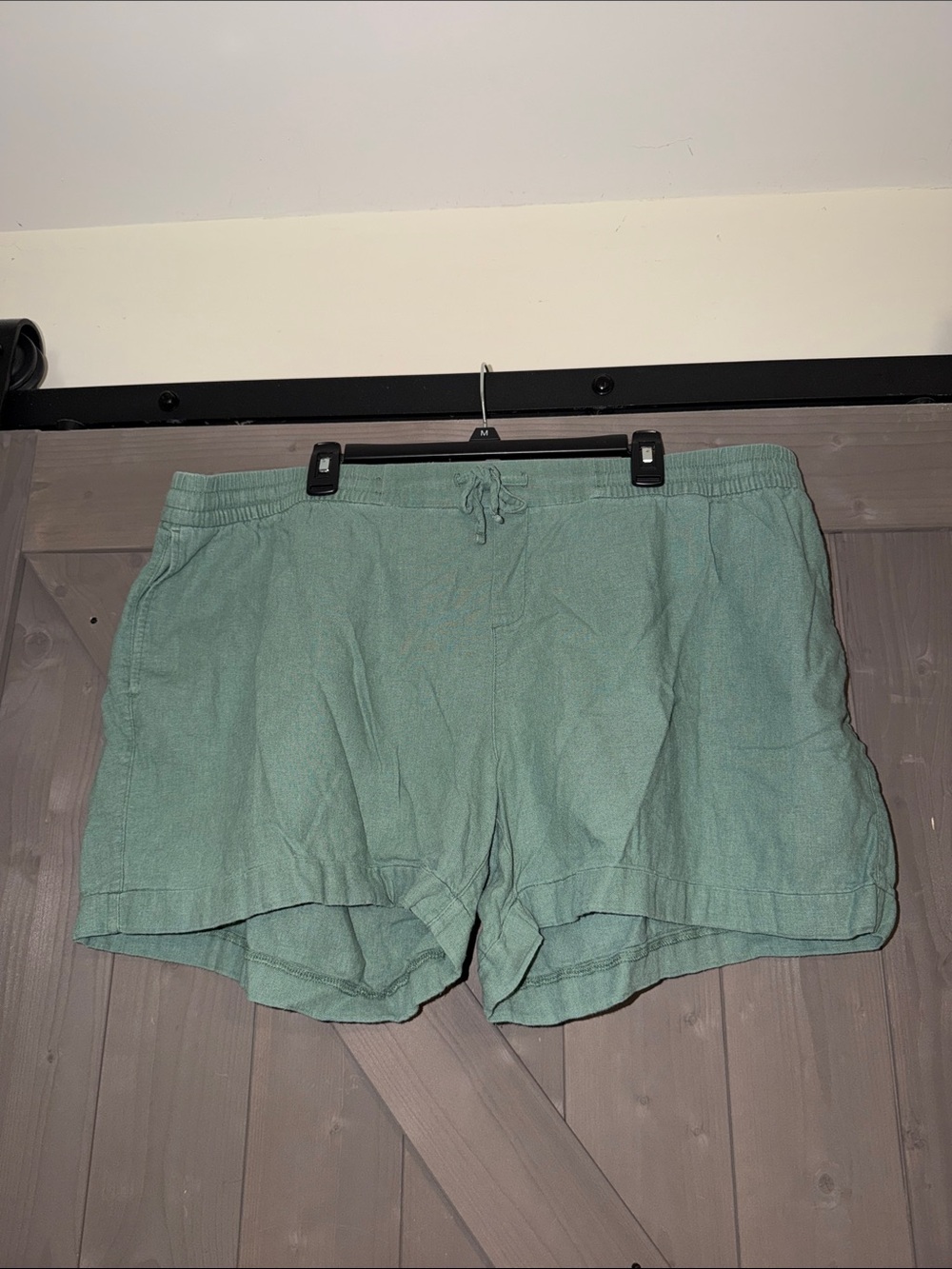 Old Navy Seafoam Green Linen-Blend Drawstring Shorts